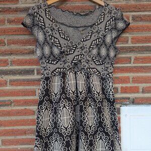 Anthropologie Knitted & Knotted sweater dress